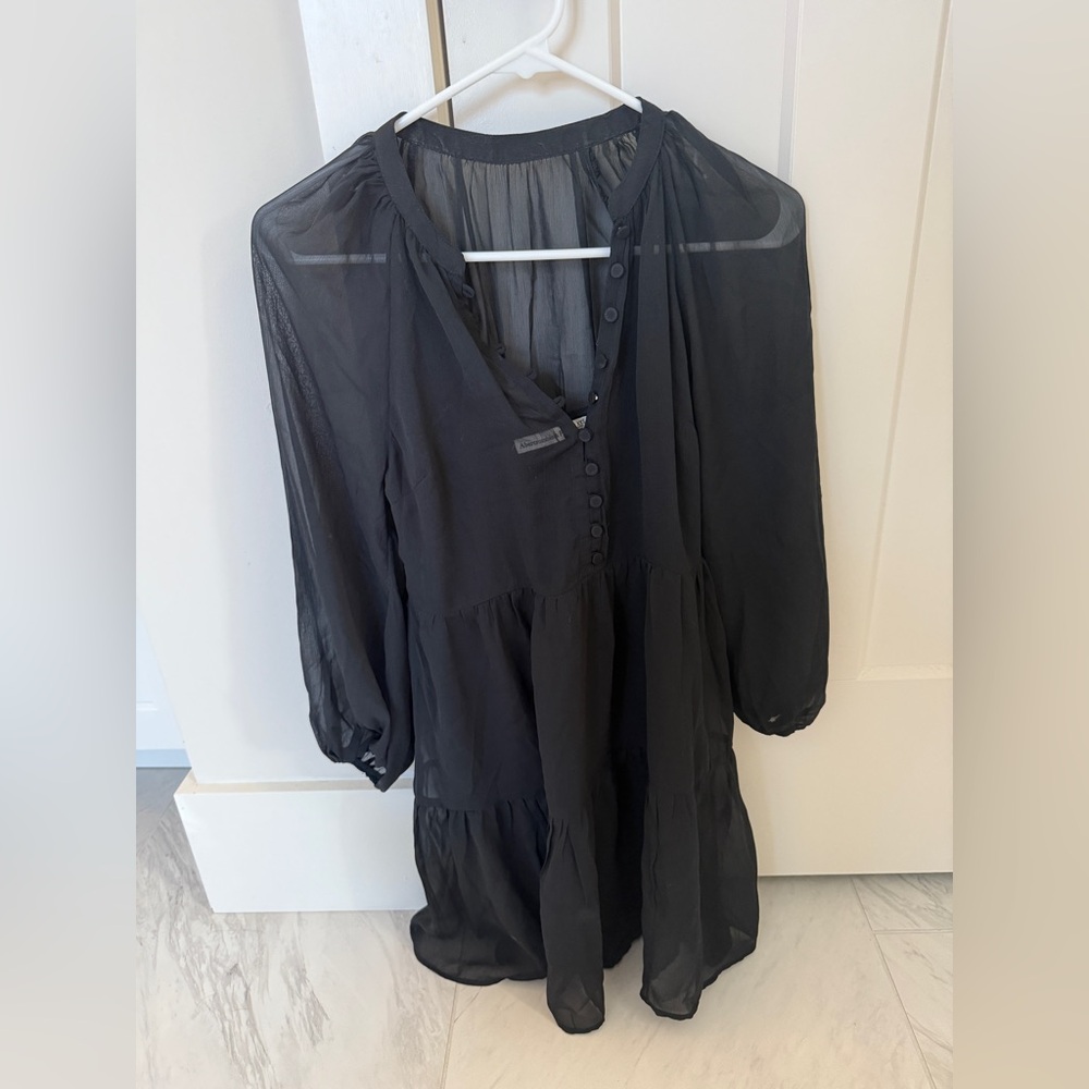 Long sleeve tiered dress